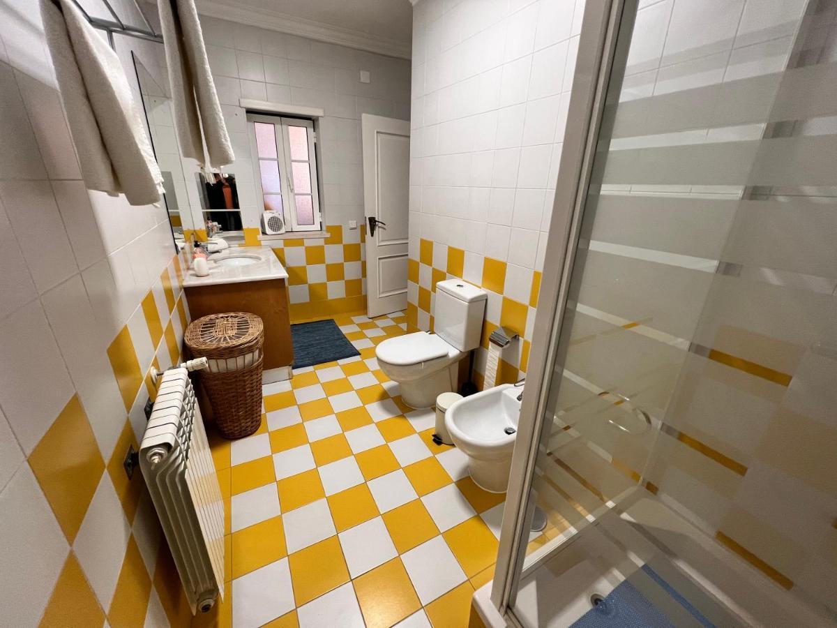 B&B With Heated Pool Сан-Мартінню-ду-Порту Екстер'єр фото
