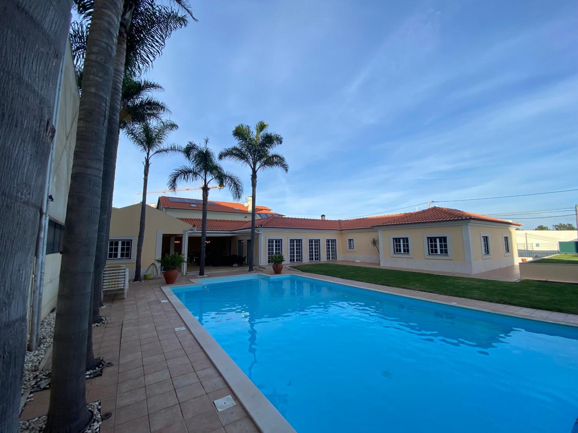 B&B With Heated Pool Сан-Мартінню-ду-Порту Екстер'єр фото